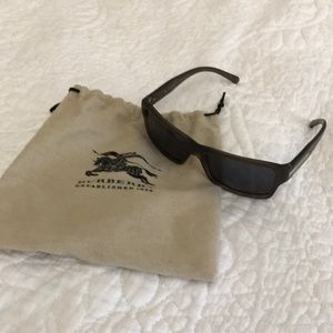 Burberry Sunglasses NWOT